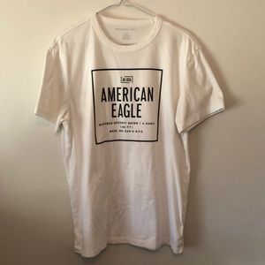 American Eagle t-shirt. Medium. No stains.